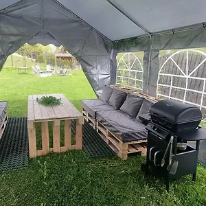  Vakantiehuis Gabi Z Balia W Ogrodzie